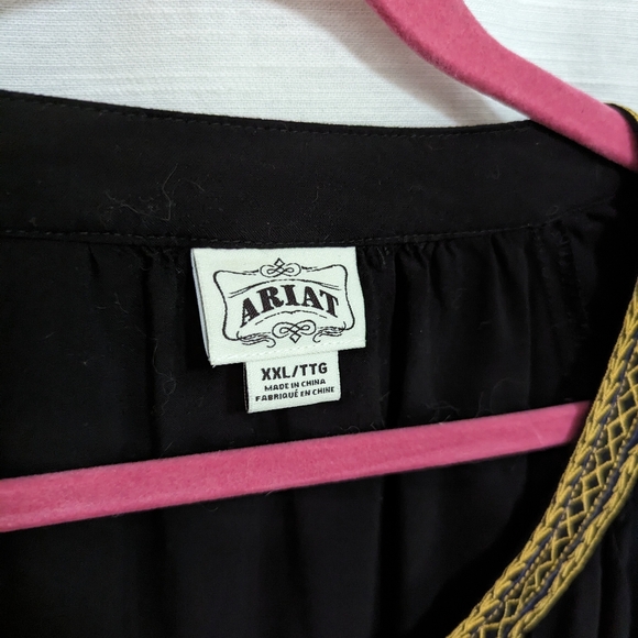 Ariat floral and fringe dressy blouse size XXL - Picture 2 of 6